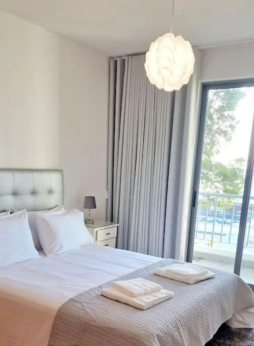 Ocean Pearl Apartment M Funchal  Portugal